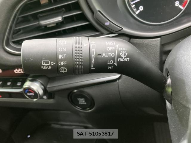 Mazda CX-30 2023-11 8856977-16