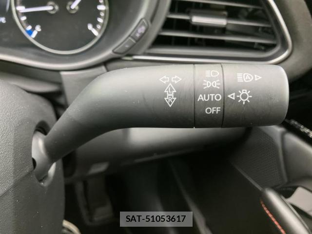 Mazda CX-30 2023-11 8856977-17