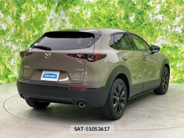 Mazda CX-30 2023-11 8856977-2