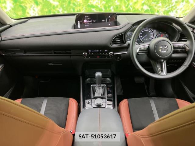 Mazda CX-30 2023-11 8856977-3
