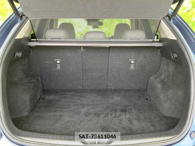 Mazda CX-5 2018-09 8854058-7