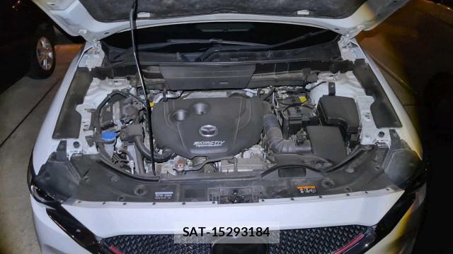Mazda CX-5 2017-07 8855394-7