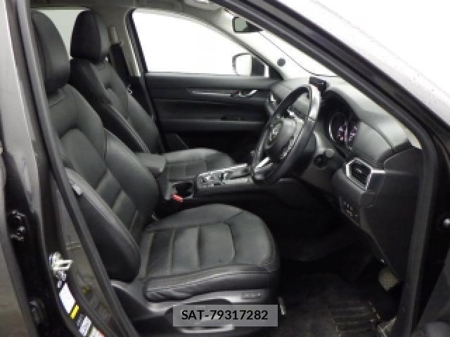 Mazda CX-5 2017-02 8855459-3