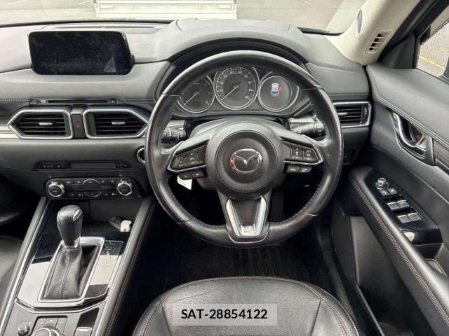 Mazda CX-5 2017-08 8855483-2