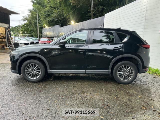 Mazda CX-5 2017-06 8855529-2