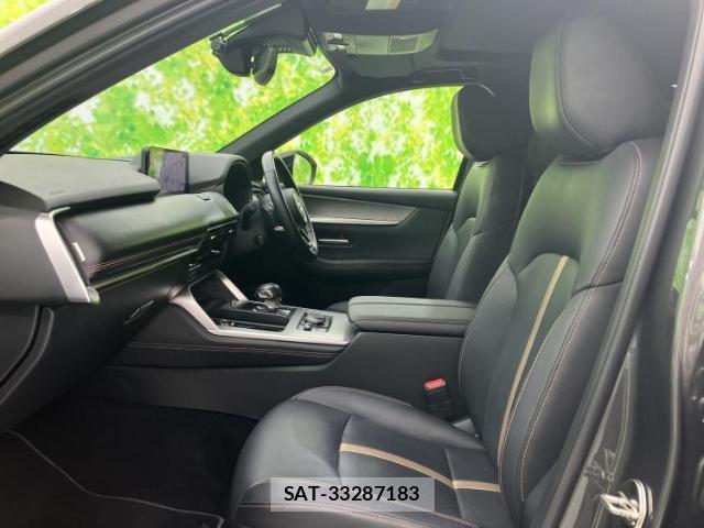 Mazda CX-60 2022-10 8854771-5