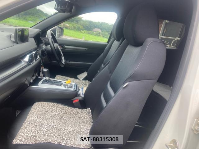Mazda CX-8 2021-03 8854590-8