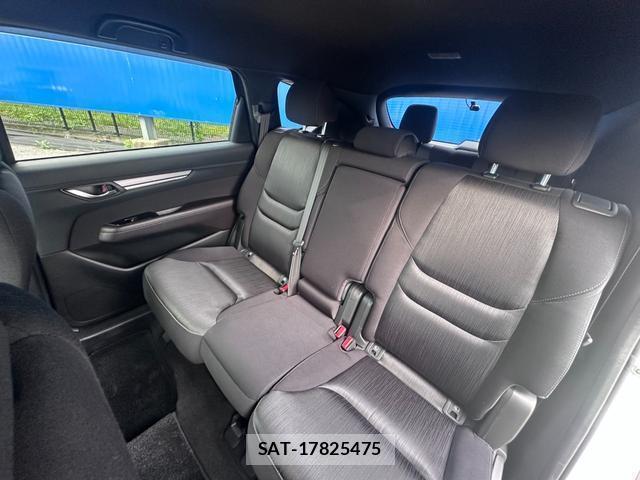 Mazda CX-8 2017-11 8854927-14