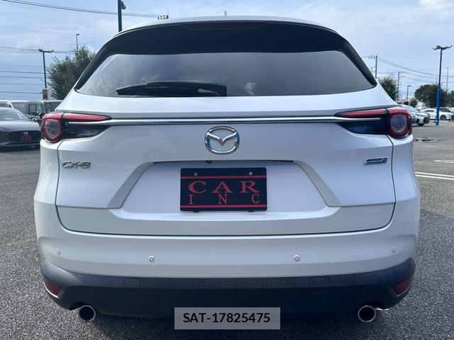 Mazda CX-8 2017-11 8854927-5