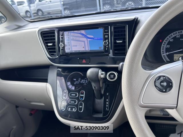 Nissan DAYZ ROOX 2018-01 8854832-10