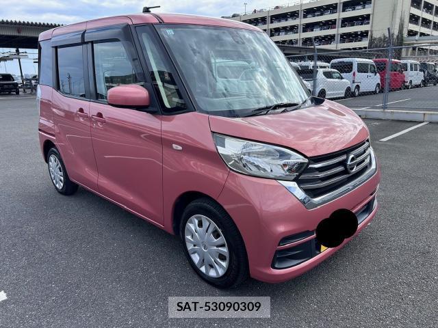 Nissan DAYZ ROOX 2018-01 8854832-6