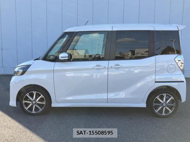 Nissan DAYZ ROOX 2017-08 8856722-1