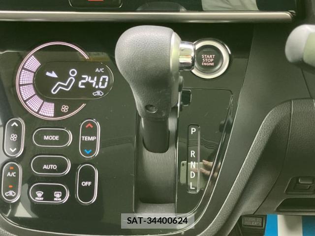 Nissan DAYZ ROOX 2014-10 8857002-17