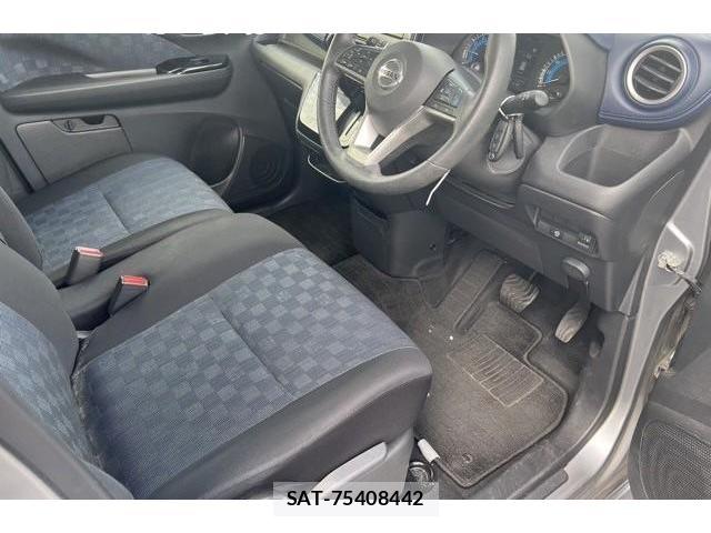Nissan DAYZ 2021-02 8854348-3