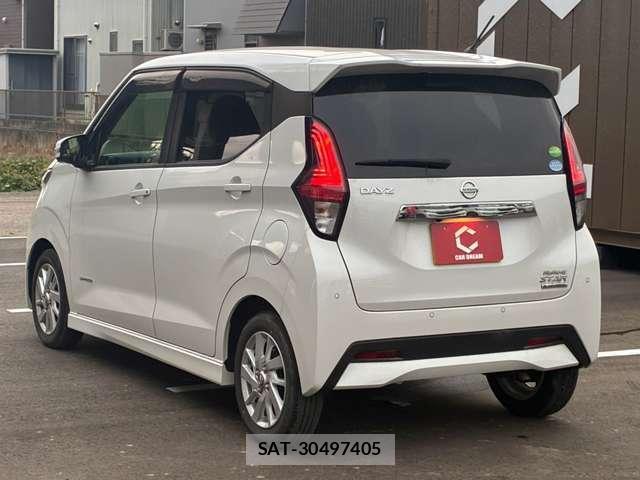 Nissan DAYZ 2020-08 8855251-19