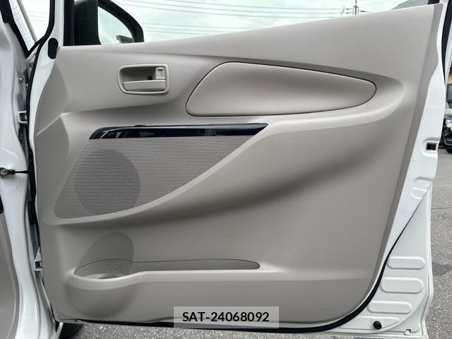 Nissan DAYZ 2015-10 8855630-12