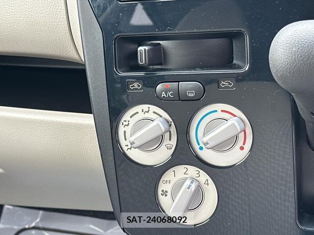 Nissan DAYZ 2015-10 8855630-4