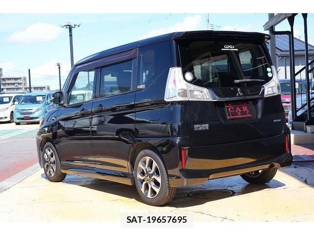 Mitsubishi DELICA 2018-01 8856506-1