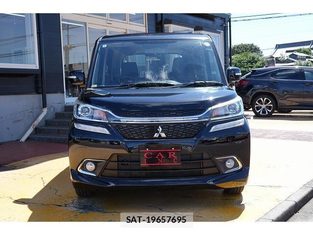 Mitsubishi DELICA 2018-01 8856506-16