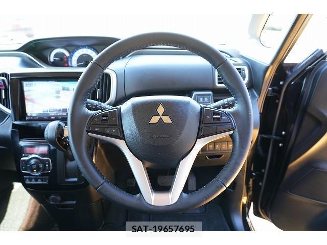 Mitsubishi DELICA 2018-01 8856506-4