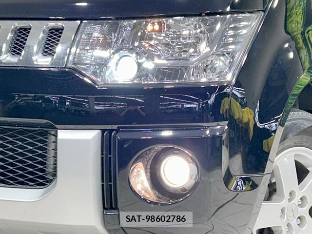 Mitsubishi DELICA 2011-11 8854698-11