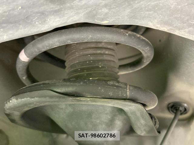 Mitsubishi DELICA 2011-11 8854698-18