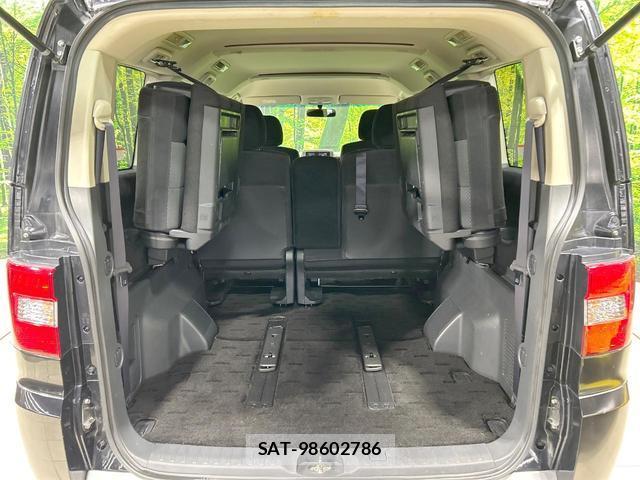 Mitsubishi DELICA 2011-11 8854698-9