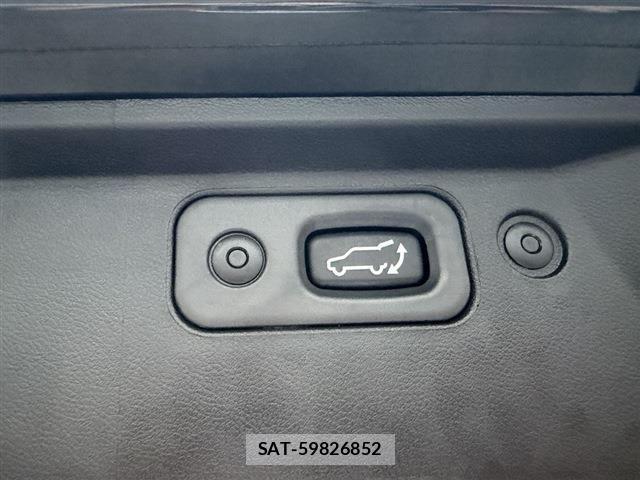 Mitsubishi DELICA 2024-11 8855268-12