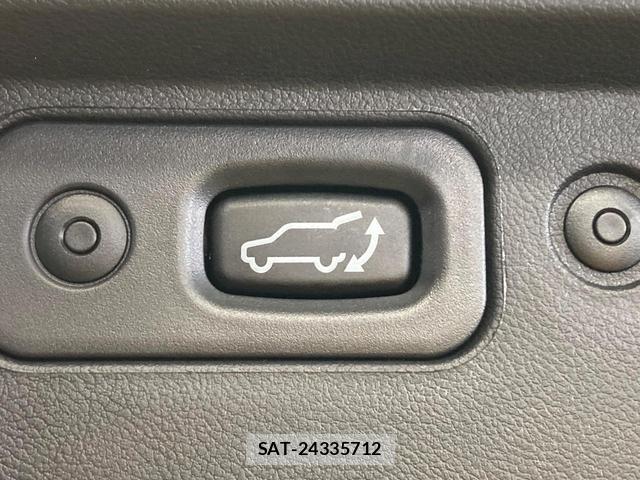 Mitsubishi DELICA 2025-06 8855698-6