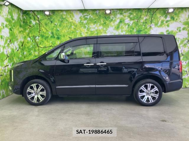 Mitsubishi DELICA 2025-03 8856011-1