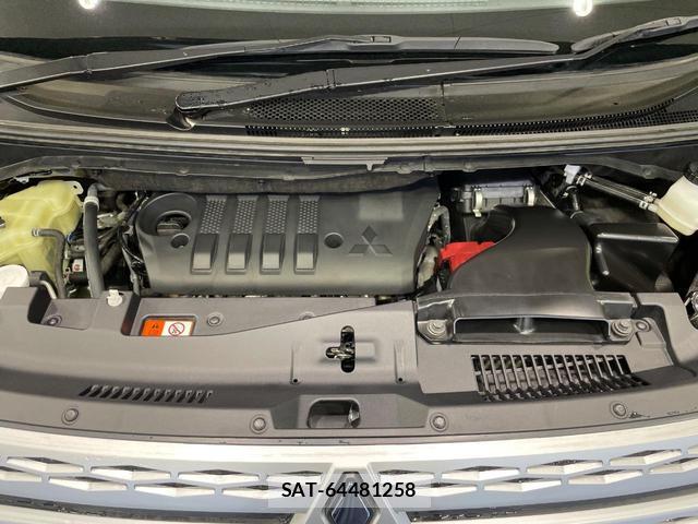 Mitsubishi DELICA 2024-10 8856767-17