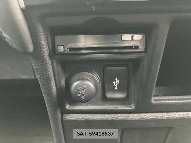 Mitsubishi DELICA 2022-09 8857007-16