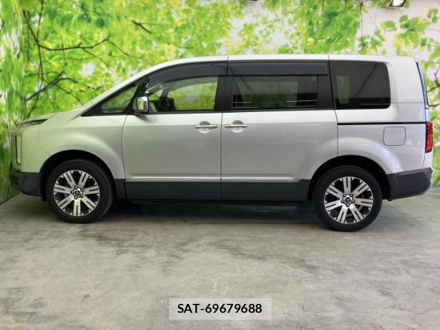 Mitsubishi DELICA 2023-12 8857097-1