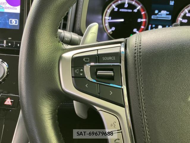 Mitsubishi DELICA 2023-12 8857097-14