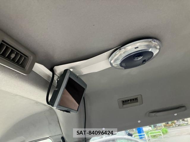 Mitsubishi DELICA 2002-05 8854903-11