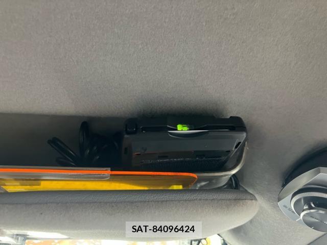 Mitsubishi DELICA 2002-05 8854903-16