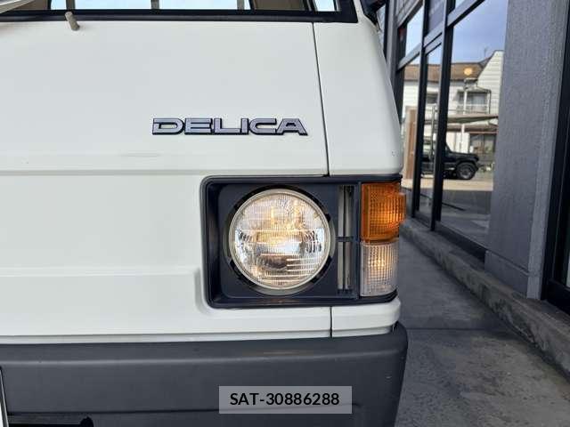 Mitsubishi DELICA TRUCK 1980-03 8854206-14