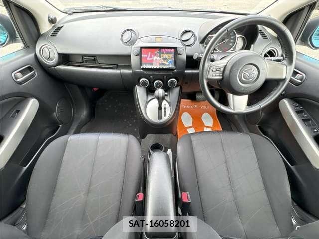 Mazda DEMIO 2012-02 8854054-19
