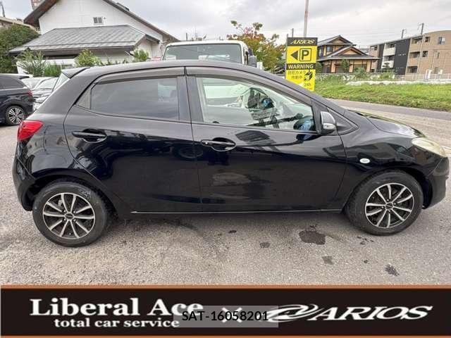 Mazda DEMIO 2012-02 8854054-3