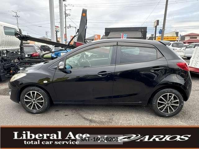 Mazda DEMIO 2012-02 8854054-4