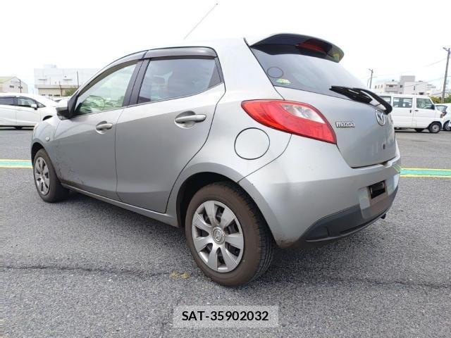 Mazda DEMIO 2012-09 8854185-5