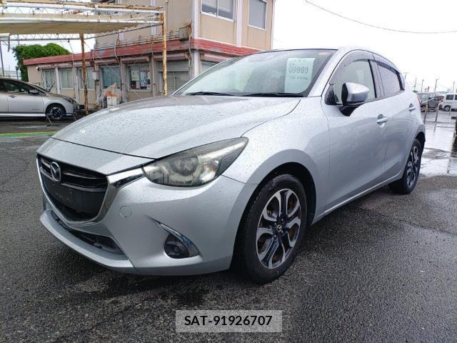 Mazda DEMIO 2017-08 8854194-0