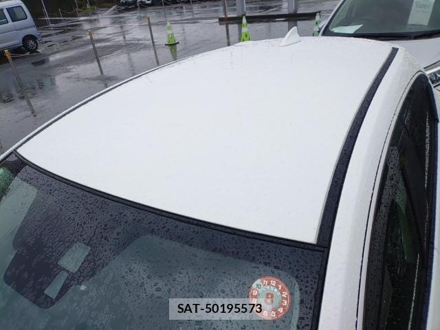 Mazda DEMIO 2017-10 8854196-6