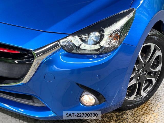 Mazda DEMIO 2015-06 8854437-11