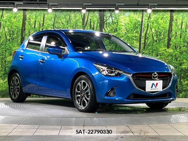 Mazda DEMIO 2015-06 8854437-15