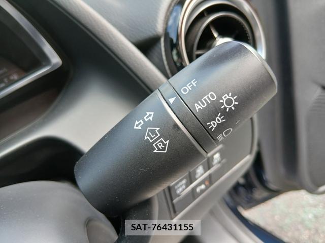 Mazda DEMIO 2017-01 8854801-13