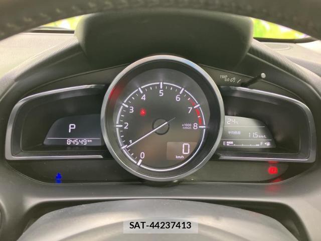 Mazda DEMIO 2019-01 8857026-13