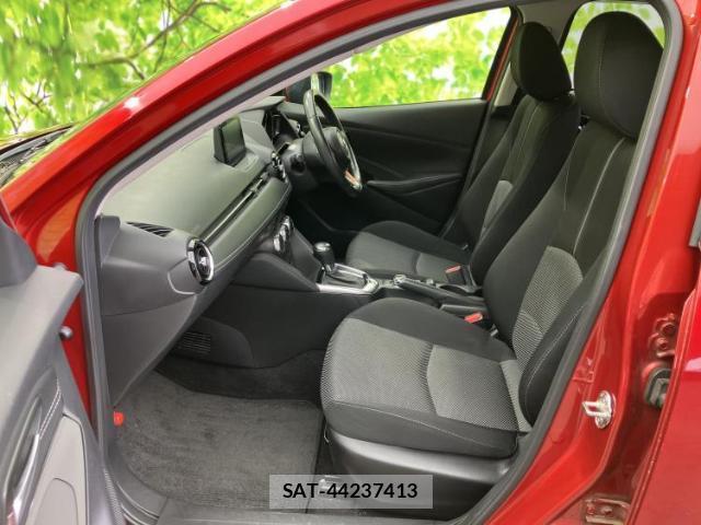 Mazda DEMIO 2019-01 8857026-5