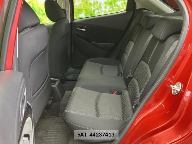Mazda DEMIO 2019-01 8857026-6