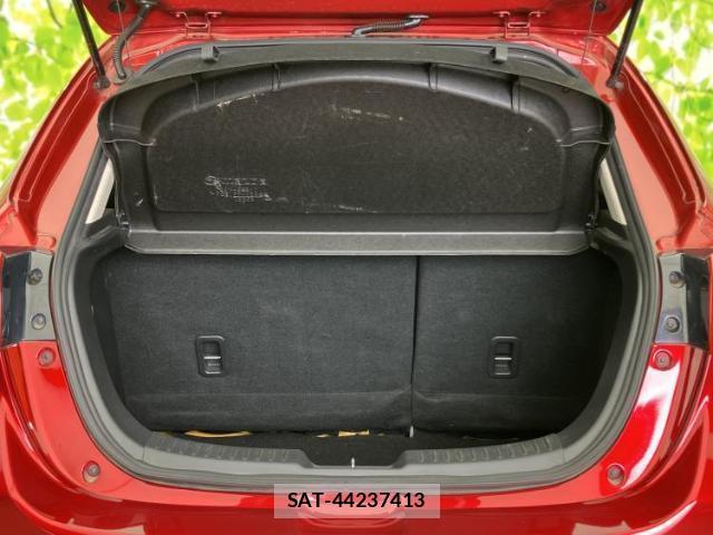 Mazda DEMIO 2019-01 8857026-7